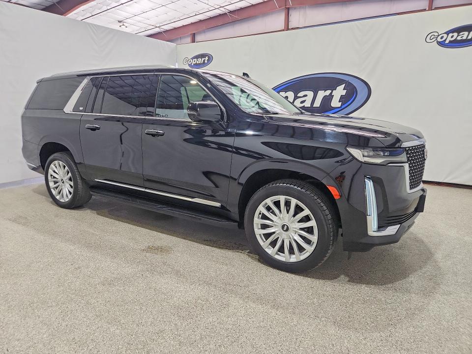 2023 Cadillac Escalade VIN 1GYS3JKT6PR439149 COPART salvage auction — MINOR DENT/SCRATCHES, Ca - Dis/Dlr/Exp Only Clean Title (P), sold $39,500 on 2026-08-28 (photo 4)