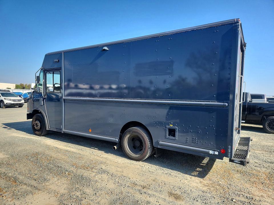 2020 Ford F59 VIN 1F65F5KN3L0A11656 COPART salvage auction — REAR END, Ca - Dis/Dlr/Exp Only Clean Title, sold $21,900 on 2026-09-22 (photo 2)