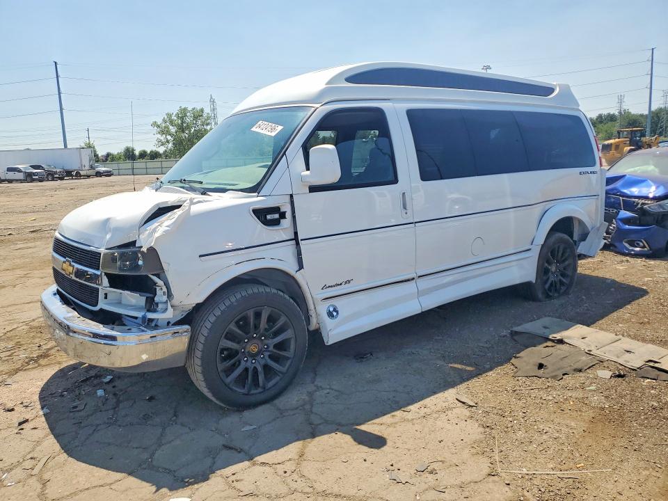2022 Chevrolet Express 2500 VIN 1GCWGAF77N1280629 — COPART salvage auction photo