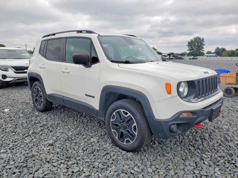 2021 Jeep Renegade VIN ZACNJDAB9MPM22064 COPART salvage auction — MECHANICAL, OH - CERTIFICATE OF TITLE, sold $3,450 on 2026-08-20 (photo 4)