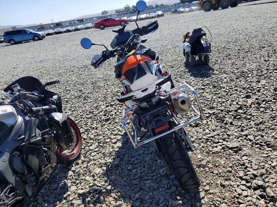2021 Ktm 890 adventure VIN VBKTR6409MM810093 COPART salvage auction — FRONT END, Ca - Salvage Certificate, sold $3,300 on 2026-09-24 (photo 4)