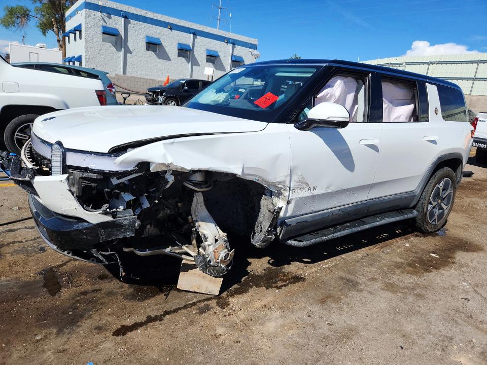 2024 Rivian R1s VIN 7PDSGBBA9RN030029 — COPART salvage auction photo
