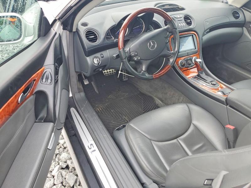 2003 Mercedes-benz Sl-class VIN WDBSK75F73F037023 COPART salvage auction — MINOR DENT/SCRATCHES, OH - CERT OF TITLE-REBUILT SALVAGE, sold $3,000 on 2026-08-20 (photo 8)