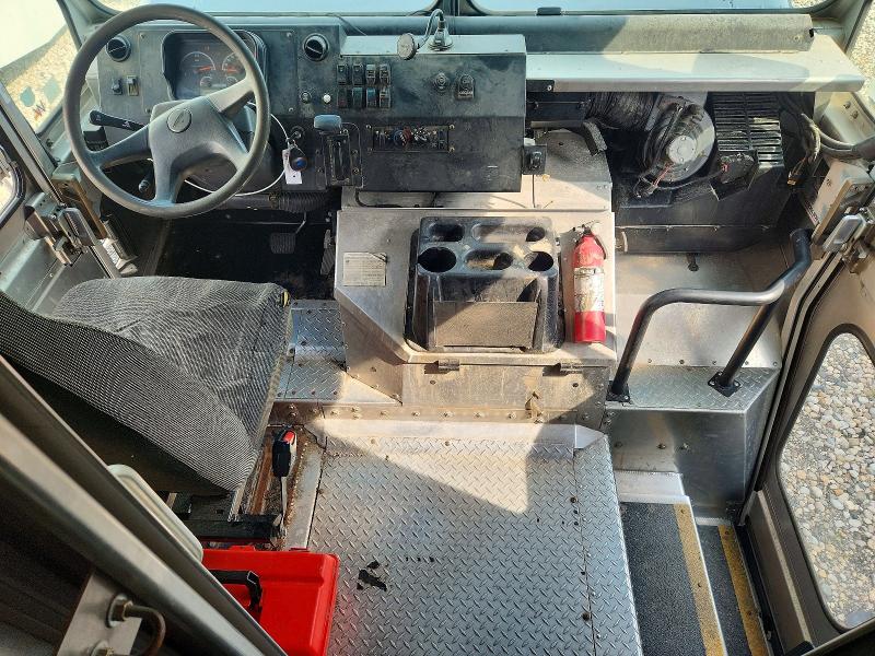 2021 Freightliner Chassis VIN 4UZAC2EA2MCMM9172 COPART salvage auction — FRONT END, WI - CERTIFICATE OF TITLE, sold $0 on 2026-09-10 (photo 8)