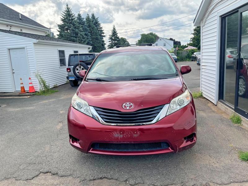 2014 Toyota Sienna VIN 5TDJK3DC3ES076630 COPART salvage auction — MINOR DENT/SCRATCHES, Nh - Certificate Of Title (P), sold $8,300 on 2026-08-20 (photo 5)