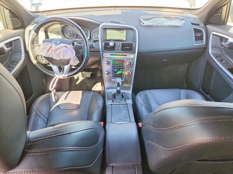 2016 Volvo Xc60 VIN YV449MRK9G2883028 COPART salvage auction — FRONT END, Ca - Salvage Certificate, sold $2,350 on 2026-09-03 (photo 8)