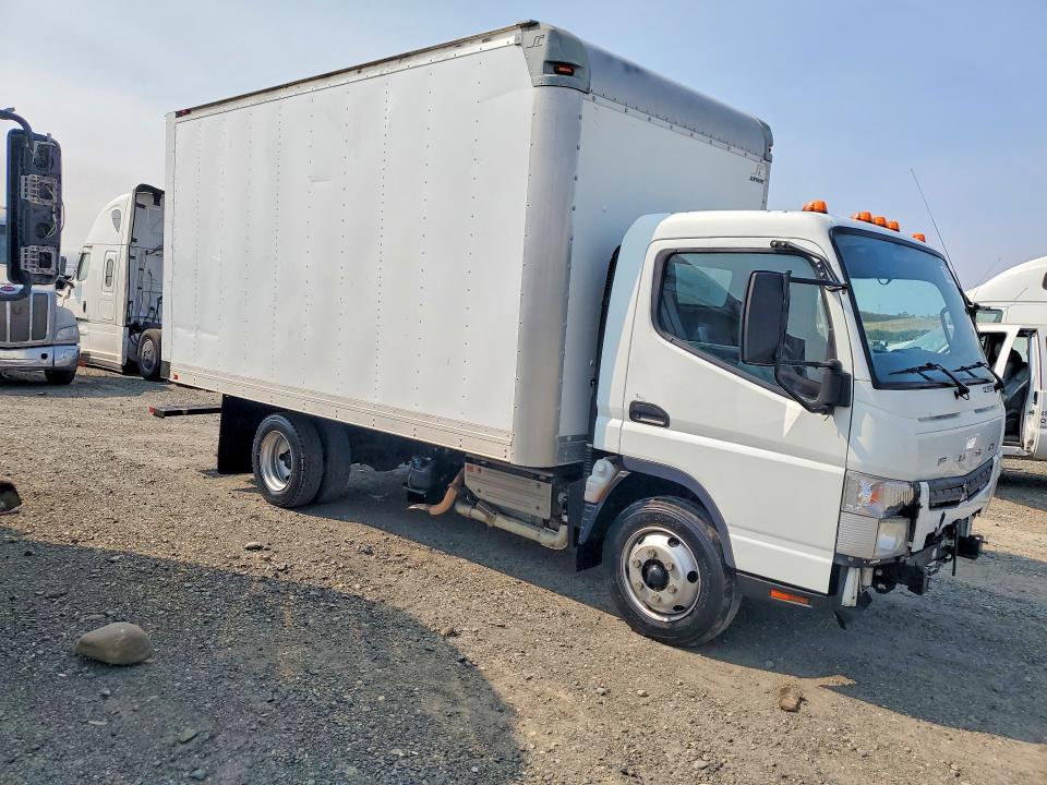 2015 Mitsubishi VIN JL6CRE1A4FK000675 COPART salvage auction — FRONT END, Az - Dis/Dlr/Exp Only Clean Title (P), sold $6,900 on 2026-09-08 (photo 4)