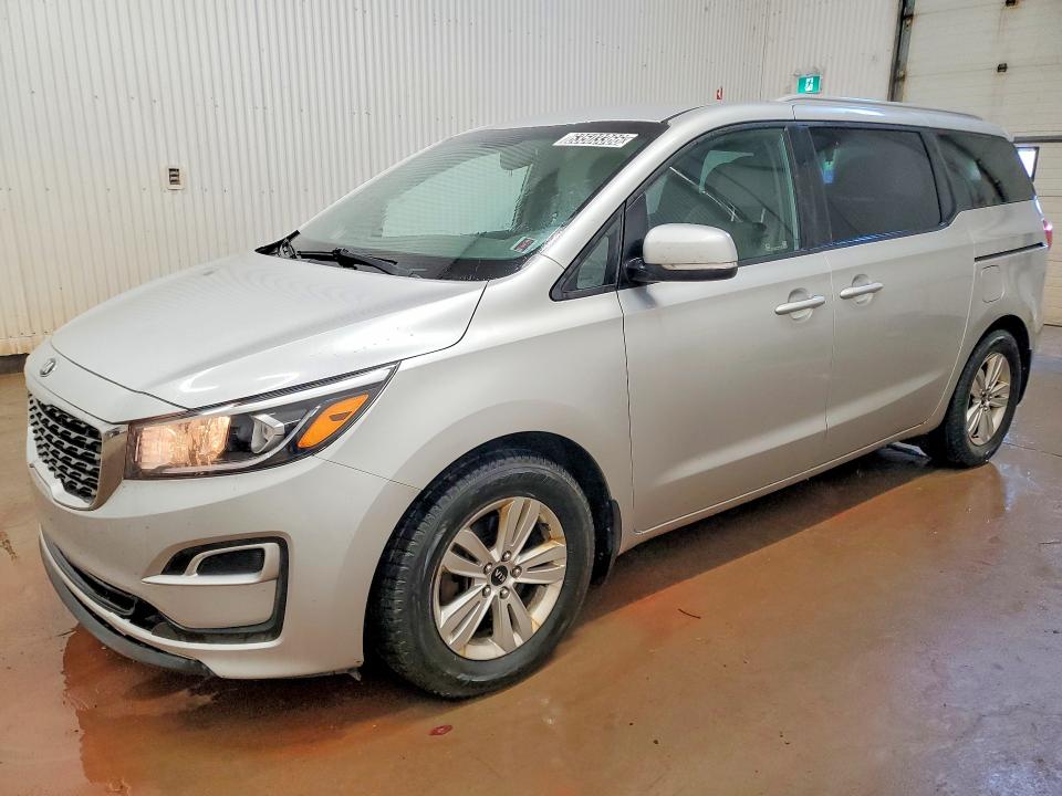 2020 Kia SEDONA VIN KNDMB5C11L6654391 — COPART salvage auction photo