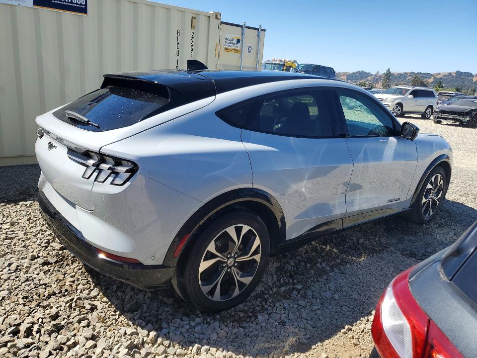 2023 Ford Mustang mach-e VIN 3FMTK3SU5PMA83548 COPART salvage auction — NORMAL WEAR, CA - NON-REPAIRABLE VEHICLE CERT, sold $9,600 on 2026-08-24 (photo 3)