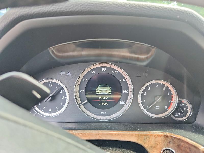2013 Mercedes-benz E-klasse VIN WDDHF8JB1DA720025 COPART salvage auction — MINOR DENT/SCRATCHES, Salvage Title, sold $575 on 2026-08-06 (photo 9)