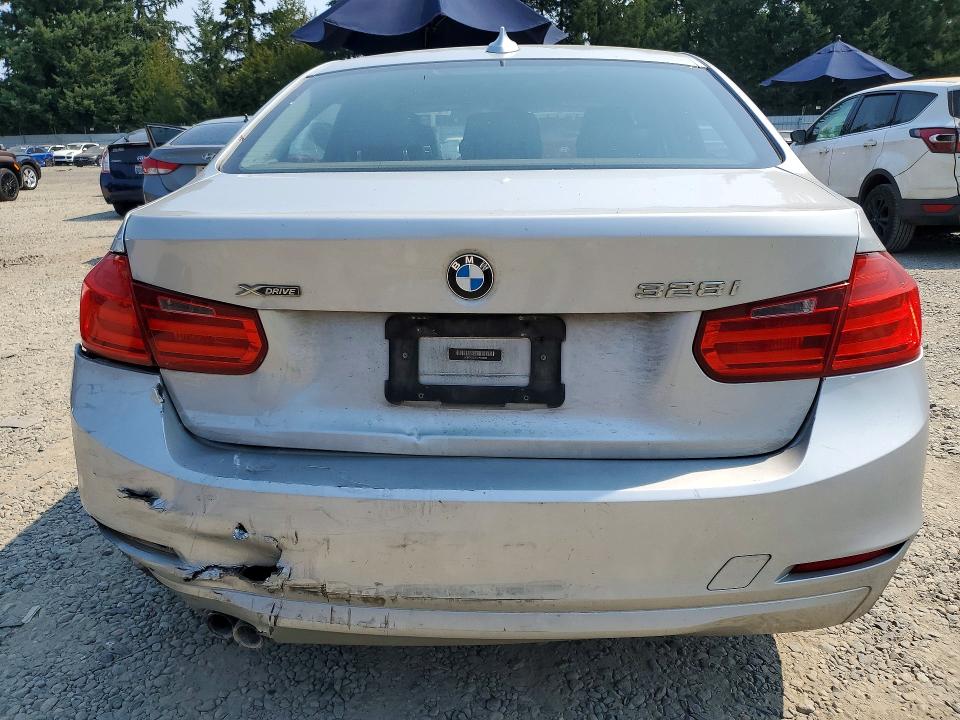 2013 BMW 3er VIN WBA3B3C55DF540895 COPART salvage auction — REAR END, Wa - Bill Of Sale, sold $850 on 2026-08-18 (photo 6)