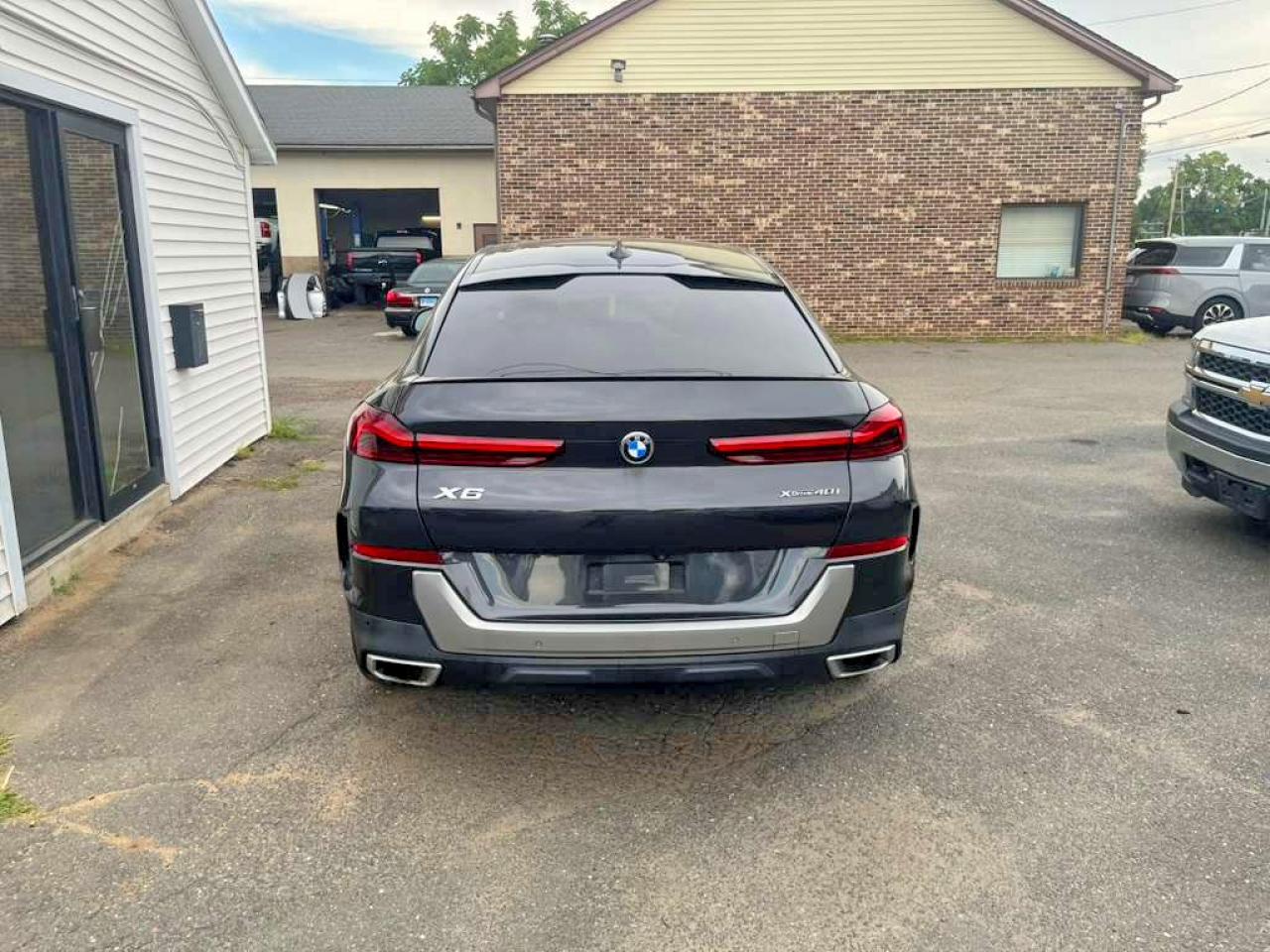 2023 BMW X6 VIN 5UXCY6C01P9N50333 COPART salvage auction — Minor Dent/Scratches, TN - CERTIFICATE OF TITLE (P), sold $36,000 on 2026-09-03 (photo 6)