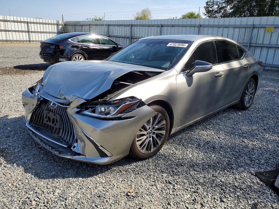 2020 Lexus ES VIN 58ADZ1B14LU066555 — COPART salvage auction photo