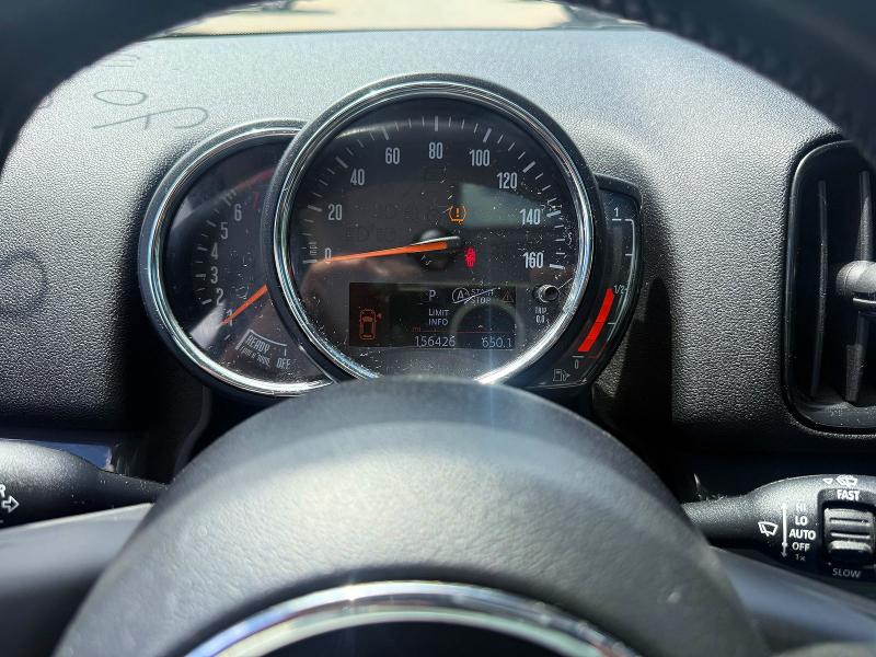 2019 Mini Cooper VIN WMZYV5C57K3F58196 COPART salvage auction — NORMAL WEAR, NH - CERTIFICATE OF TITLE (P), sold $4,250 on 2026-08-12 (photo 8)