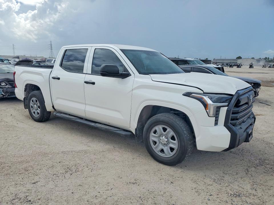 2024 Toyota Tundra VIN 5TFKB5AB4RX034088 COPART salvage auction — FRONT END, Tx - Certificate Of Title, sold $19,100 on 2026-08-21 (photo 4)