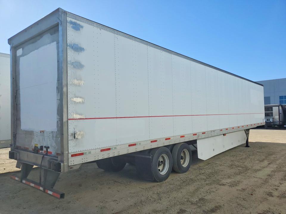 2013 Util Trailer VIN 1UYVS2533DP554307 COPART salvage auction — SIDE, IN - DIS/DLR/EXP ONLY CLEAN TITLE (P), sold $1,200 on 2026-09-08 (photo 3)