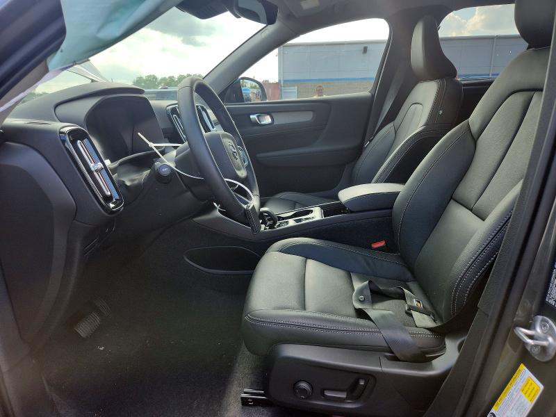 2026 Volvo Xc40 VIN YV4L12UK9T2673988 COPART salvage auction — FRONT END, Ct - Cert Of Title-Salvage, sold $15,600 on 2026-09-11 (photo 7)