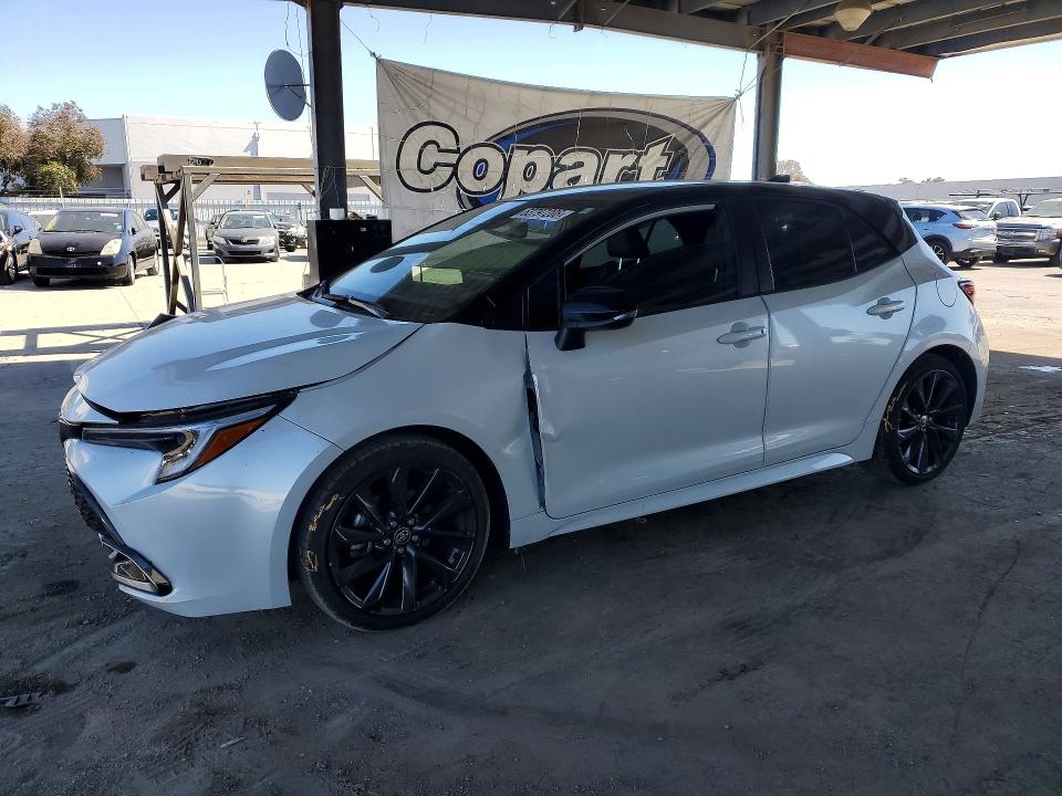 2025 Toyota Corolla VIN JTNC4MBE4S3251750 COPART salvage auction — FRONT END, Ca - Salvage Certificate, sold $8,100 on 2026-08-25 (photo 1)