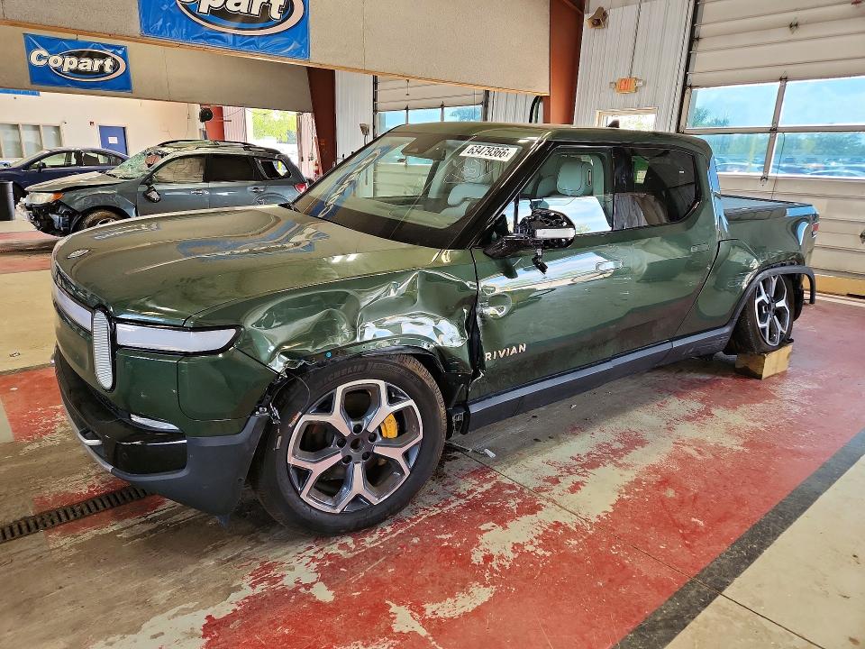 2022 Rivian R1t VIN 7FCTGAAA2NN011916 — COPART salvage auction photo