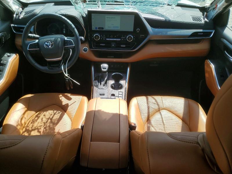 2024 Toyota Highlander VIN 5TDEBRCH3RS637223 COPART salvage auction — FRONT END, Sc - Cert Of Title-Salvage, sold $26,000 on 2026-08-26 (photo 8)