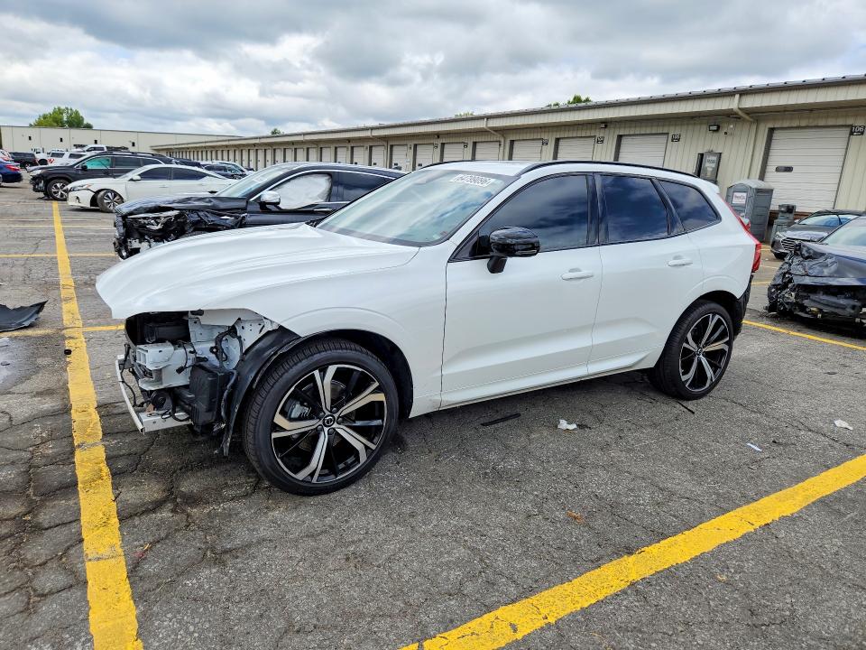 2025 Volvo Xc60 VIN YV4M12RM6S1028752 — COPART salvage auction photo