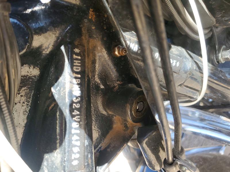 2004 Harley-davidson Flstf VIN 1HD1BMY324Y014752 COPART salvage auction — FRONT END, TX - SALVAGE VEHICLE TITLE, sold $475 on 2026-10-08 (photo 9)