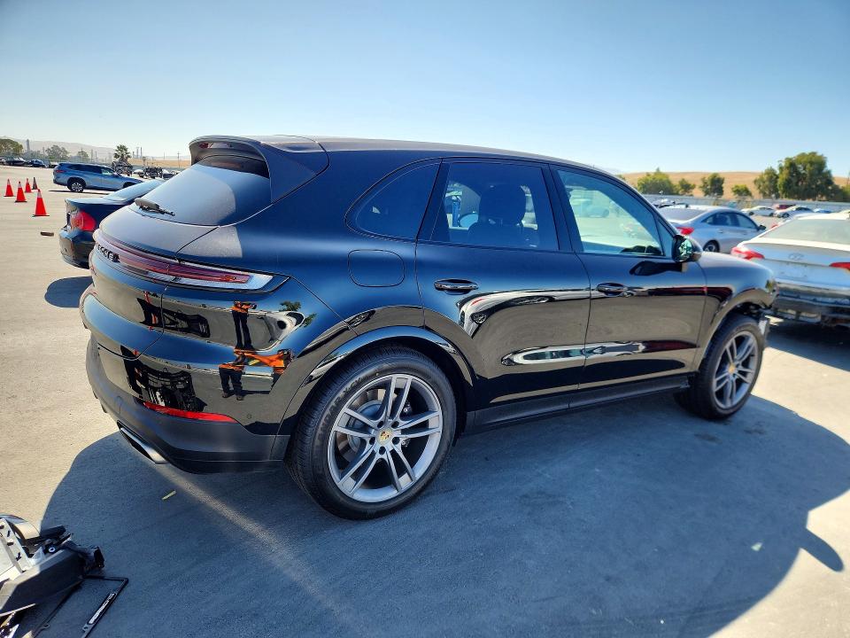 2024 Porsche Cayenne VIN WP1AA2AY4RDA03943 COPART salvage auction — FRONT END, CA - SALVAGE CERTIFICATE, sold $34,250 on 2026-08-17 (photo 3)