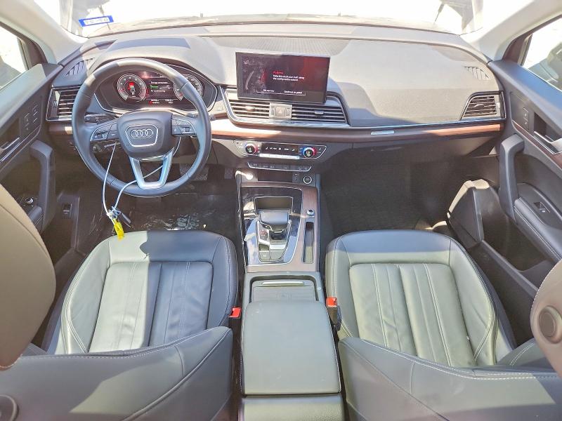 2021 Audi Q5 VIN WA1BAAFY2M2035653 COPART salvage auction — REAR END, TX - SALVAGE VEHICLE TITLE, sold $12,300 on 2026-08-20 (photo 8)