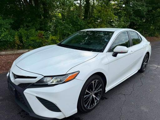 2020 Toyota Camry VIN 4T1G11AK6LU346032 — COPART salvage auction photo