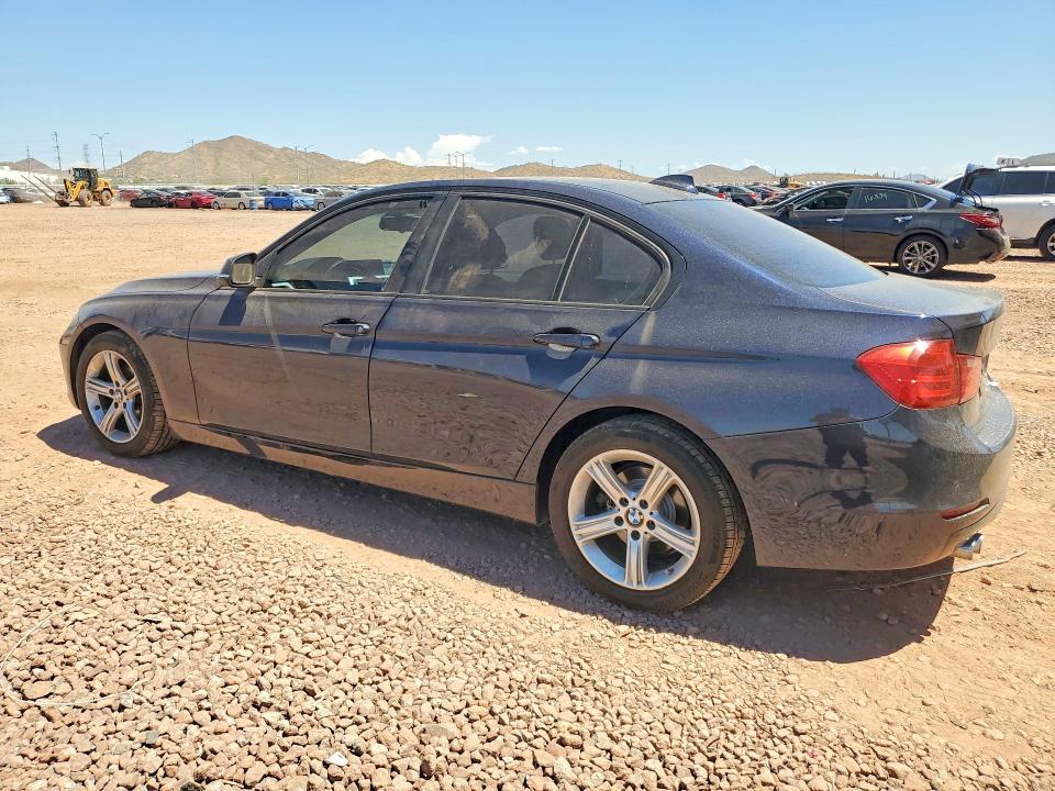 2013 BMW 3er VIN WBA3A5C55DJ461626 COPART salvage auction — FRONT END, Az - Cert Of Title - Salvage, sold $1,300 on 2026-09-03 (photo 2)