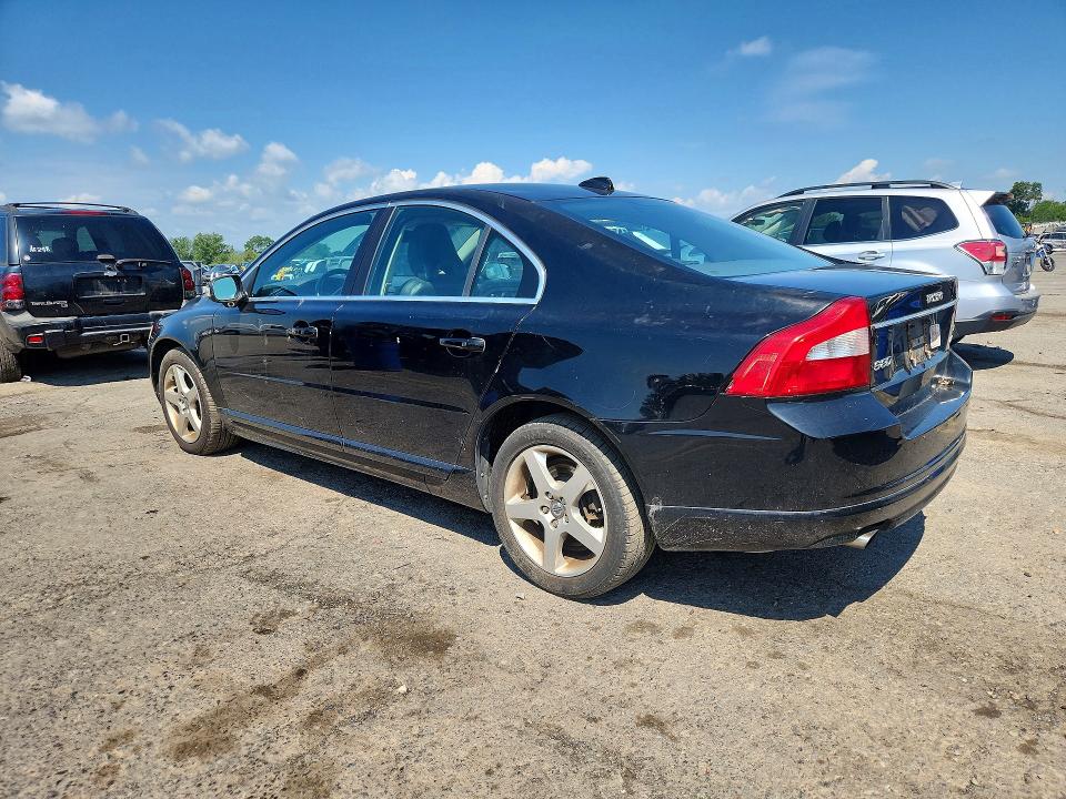 2008 Volvo S80 VIN YV1AH992X81055402 COPART salvage auction — NORMAL WEAR, Pa - Cert Of Title, sold $250 on 2026-08-11 (photo 2)