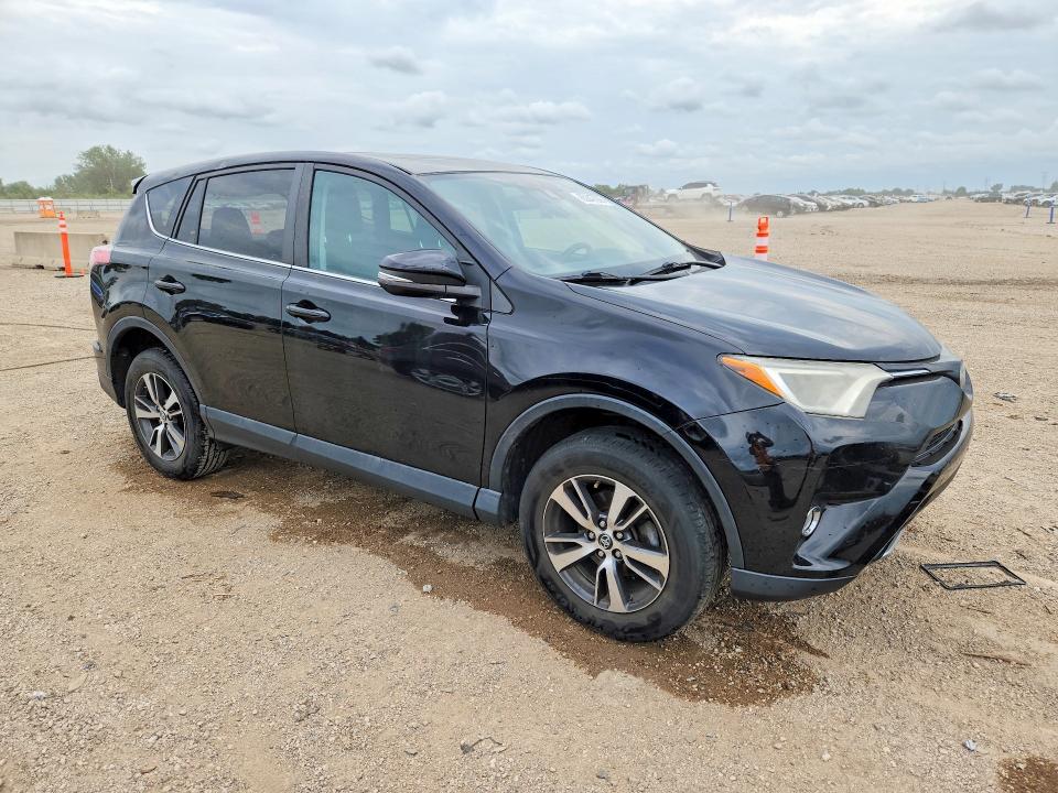 2018 Toyota RAV 4 VIN 2T3WFREV8JW411242 COPART salvage auction — HAIL, Il - Salvage Certificate, sold $0 on 2026-09-16 (photo 4)
