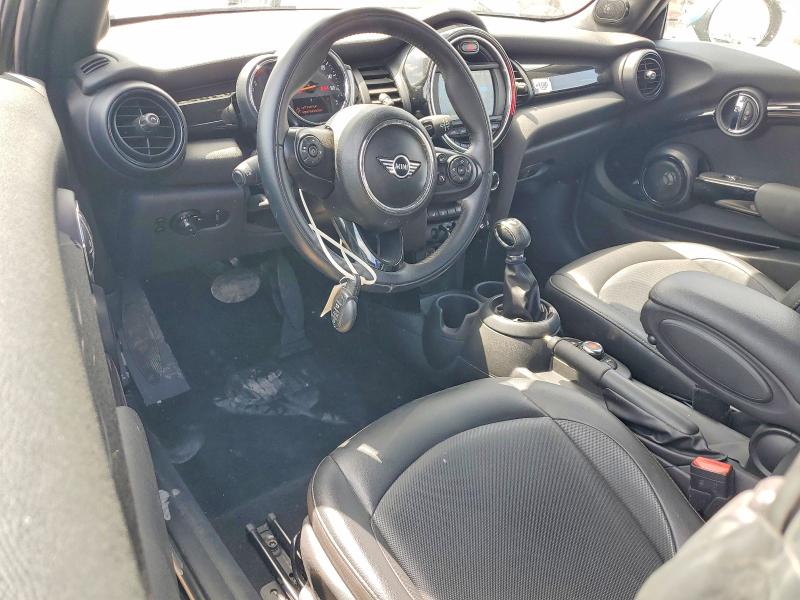 2019 Mini Cooper VIN WMWWG5C53K3H08495 COPART salvage auction — FRONT END, TX - SALVAGE VEHICLE TITLE, sold $4,000 on 2026-08-14 (photo 8)