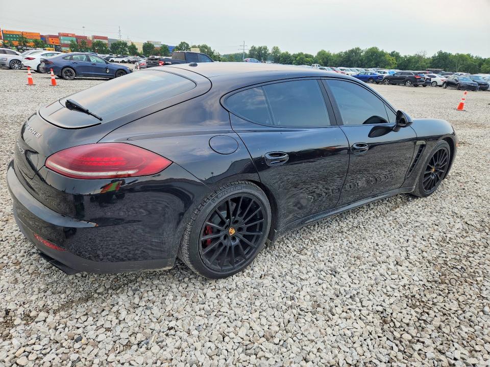 2016 Porsche Panamera VIN WP0AF2A79GL081387 COPART salvage auction — FRONT END, Salvage Title, sold $18,000 on 2026-08-29 (photo 3)