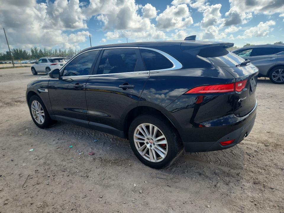 2020 Jaguar F-pace VIN SADCK2GXXLA636367 COPART salvage auction — FRONT END, Salvage Title, sold $5,700 on 2026-09-10 (photo 2)