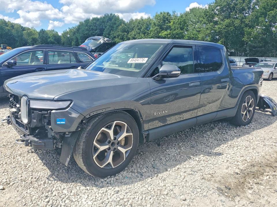 2024 Rivian R1t VIN 7FCTGCAA3RN030928 — COPART salvage auction photo