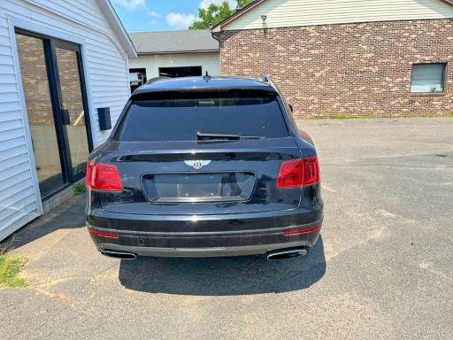 2017 Bentley Bentayga VIN SJAAC2ZV4HC016056 COPART salvage auction — MINOR DENT/SCRATCHES, Il - Certificate Of Title (P), sold $39,750 on 2026-09-03 (photo 5)