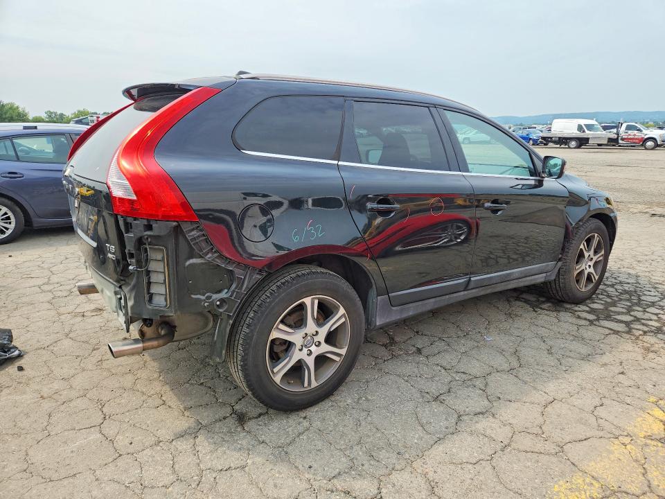 2011 Volvo Xc60 VIN YV4902DZ1B2189693 COPART salvage auction — REAR END, Pa - Certificate Of Salvage, sold $525 on 2026-08-18 (photo 3)