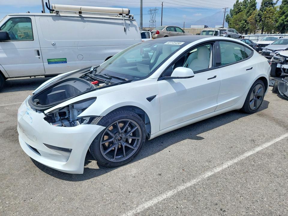 2021 Tesla Model 3 VIN 5YJ3E1EB0MF000554 — COPART salvage auction photo
