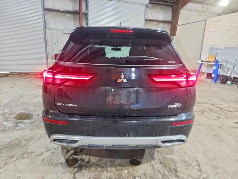 2025 Mitsubishi Outlander VIN JA4T5WA99SZ047275 COPART salvage auction — SIDE, RI - CERTIFICATE OF TITLE, sold $20,500 on 2026-08-19 (photo 6)