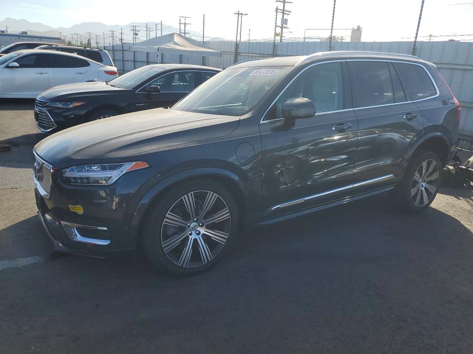 2022 Volvo Xc90 VIN YV4H600L1N1843943 — COPART salvage auction photo