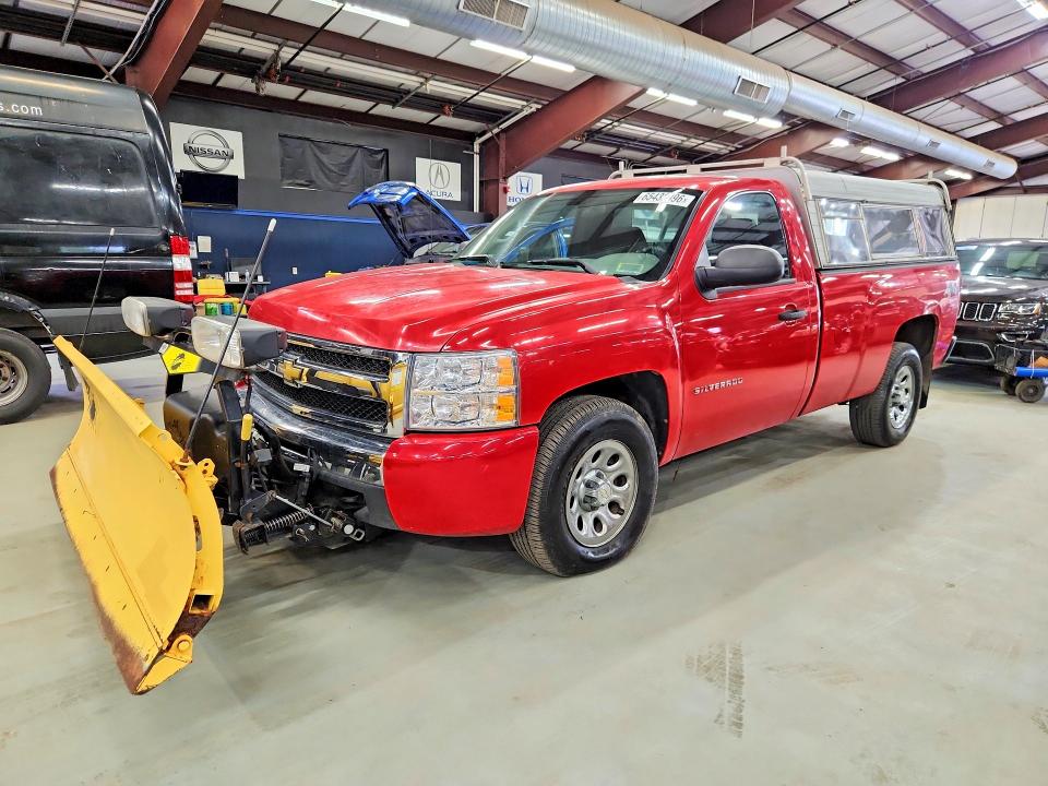 2010 Chevrolet Silverado VIN 1GCPKPEA3AZ153973 — COPART salvage auction photo