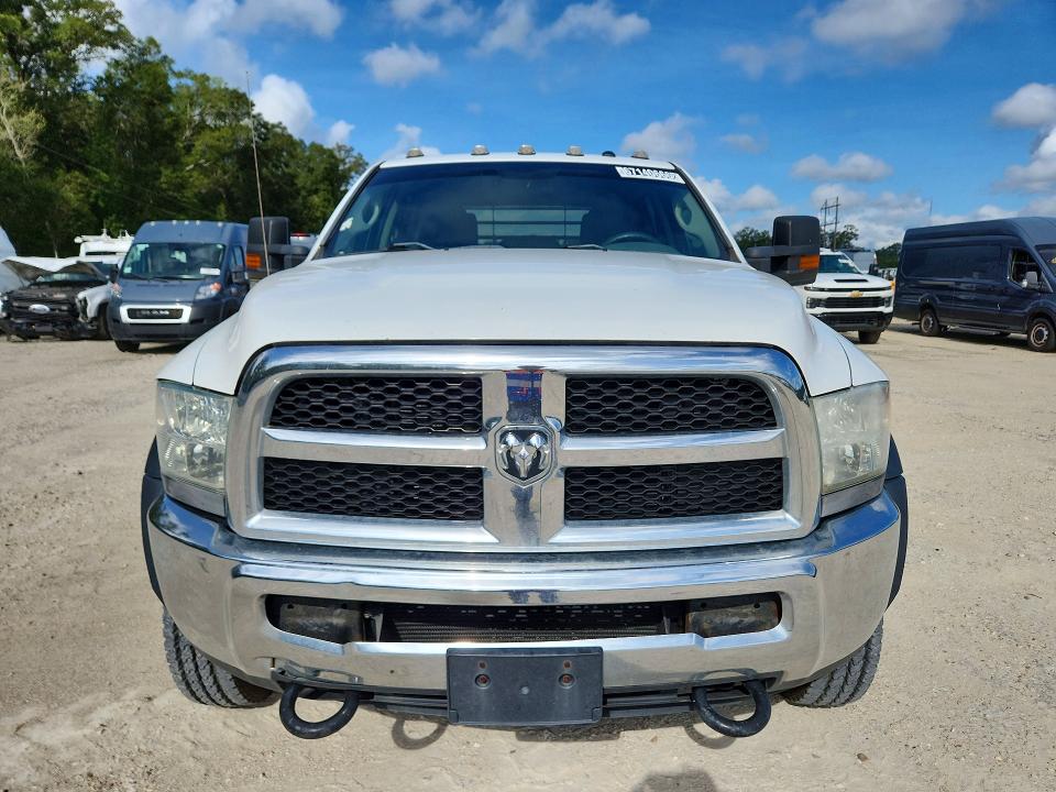 2018 Ram 4500 VIN 3C7WRLEL4JG188056 COPART salvage auction — MINOR DENT/SCRATCHES, LA - CERTIFICATE OF TITLE, sold $13,100 on 2026-09-17 (photo 5)