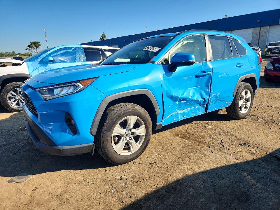 2021 Toyota Rav 4 VIN JTMW1RFV7MD061245 — COPART salvage auction photo