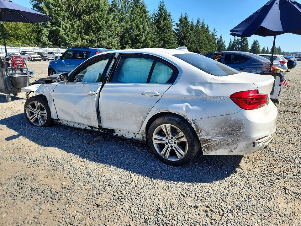 2017 BMW 3er VIN WBA8B9G37HNU52492 COPART salvage auction — SIDE, WA - BILL OF SALE, sold $450 on 2026-08-21 (photo 2)