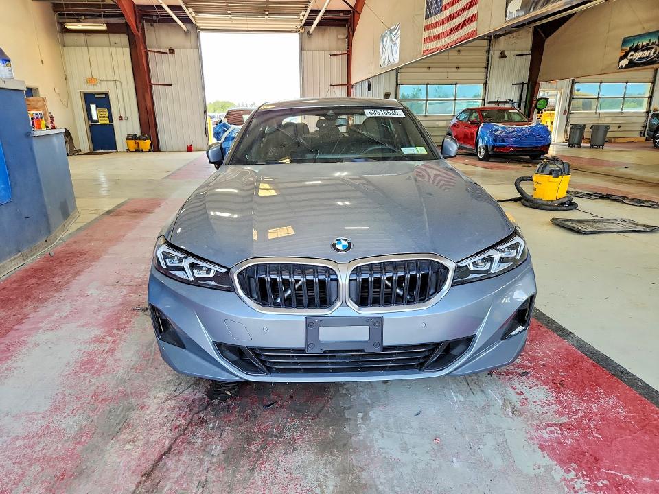 2025 BMW 3er VIN 3MW89CW07S8F35169 COPART salvage auction — REAR END, Ny - Mv-907A Salvage Certificate, sold $13,500 on 2026-08-24 (photo 5)