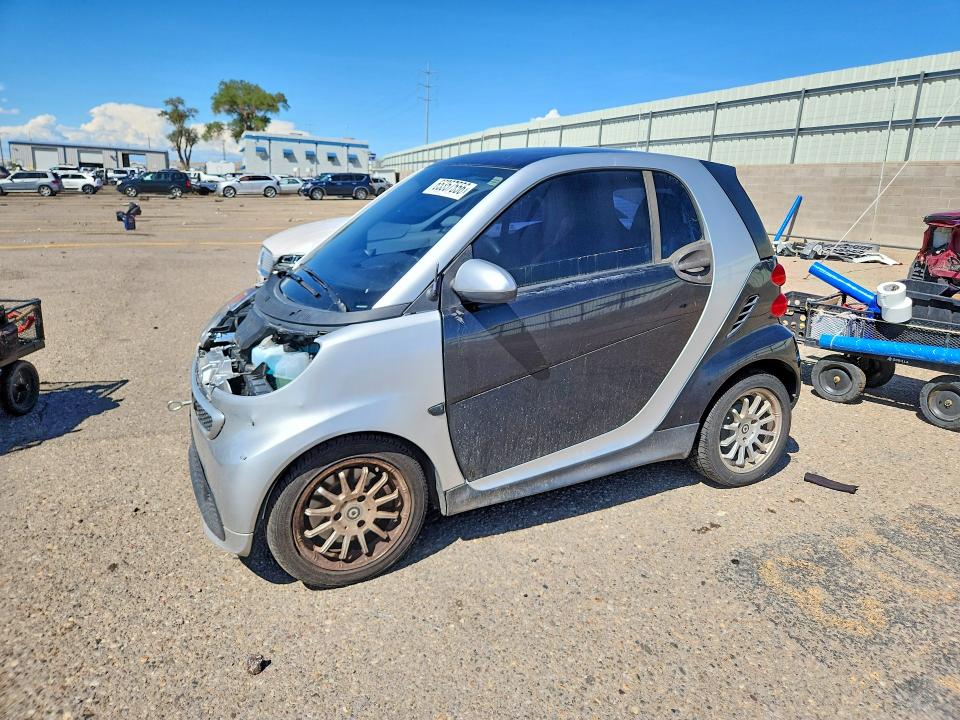 2013 Smart Fortwo VIN WMEEJ3BA2DK695281 COPART salvage auction — FRONT END, Salvage Title, sold $175 on 2026-08-20 (photo 1)