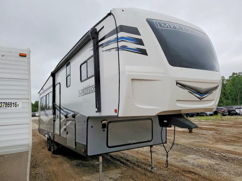 2022 Foresriver VIN 5ZT3MPSB5ND002530 COPART salvage auction — ROOF, WI - JUNKED VEHICLE BILL OF SALE, sold $3,900 on 2026-09-17 (photo 1)