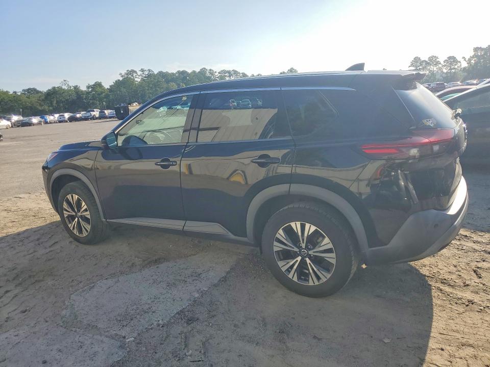 2021 Nissan Rogue VIN 5N1AT3BA9MC737300 COPART salvage auction — MINOR DENT/SCRATCHES, Nc - Certificate Of Title, sold $6,000 on 2026-09-02 (photo 2)