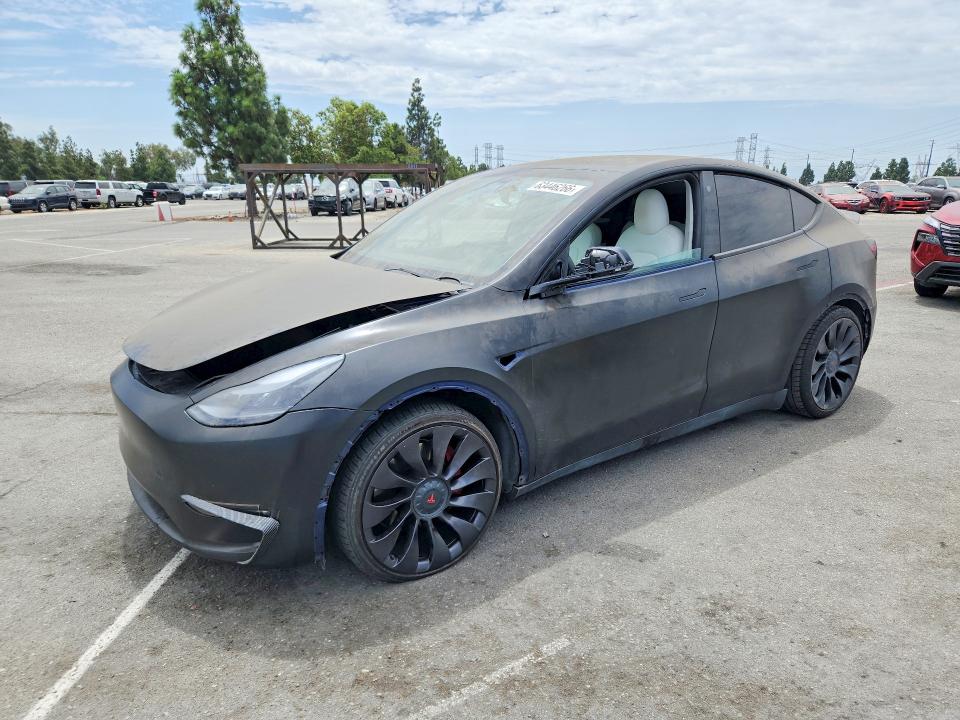 2022 Tesla Model y VIN 7SAYGDEF9NF387615 — COPART salvage auction photo